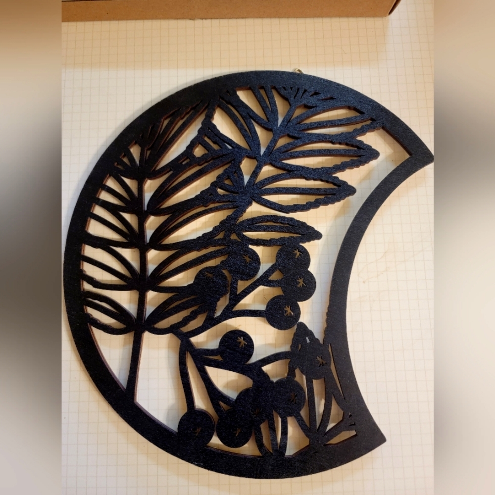 Multi shape black wood home decor - Picture 5 of 8
